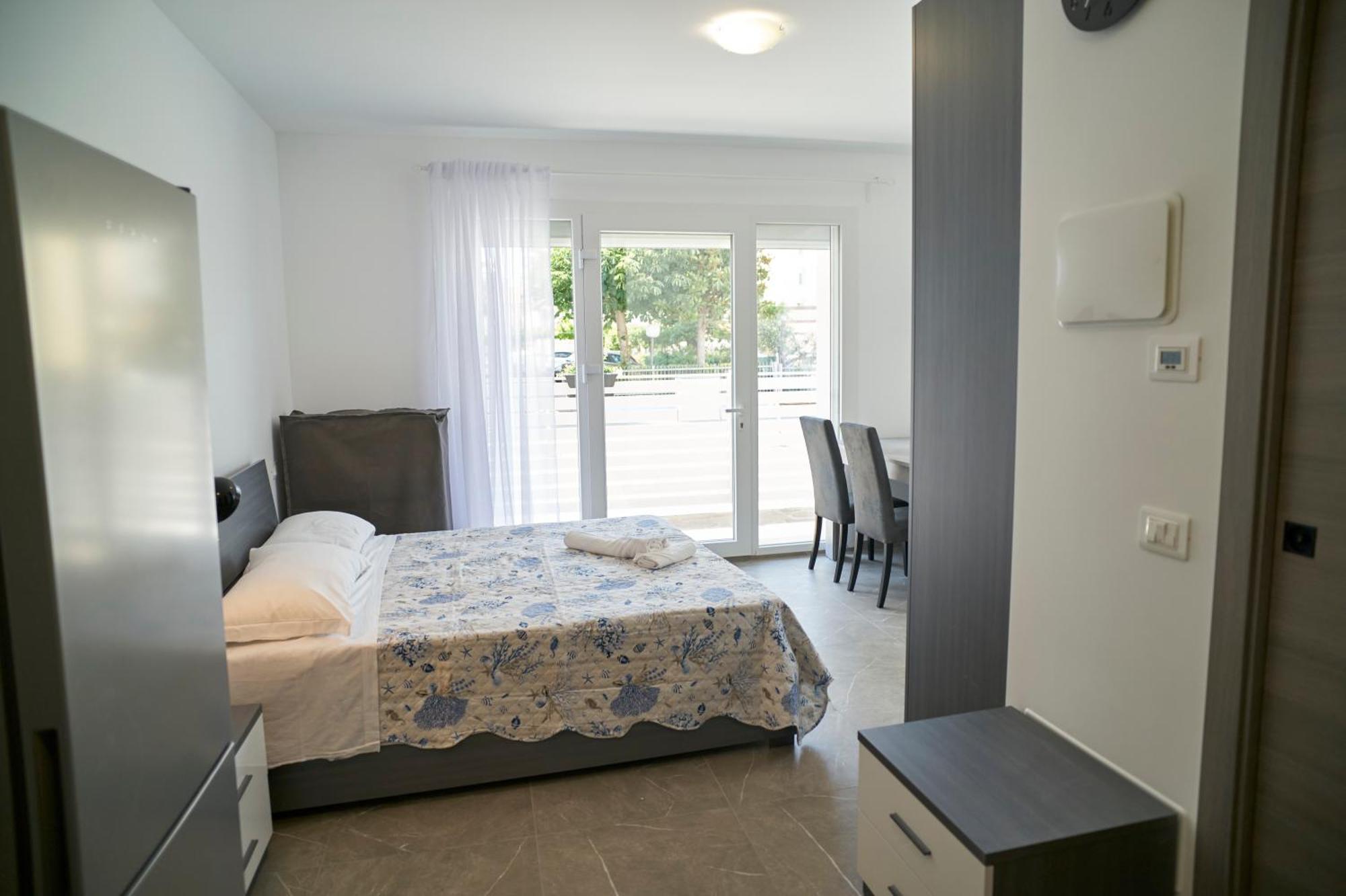 Villa Borghesi Suites Fronte Mare Rimini Exterior foto