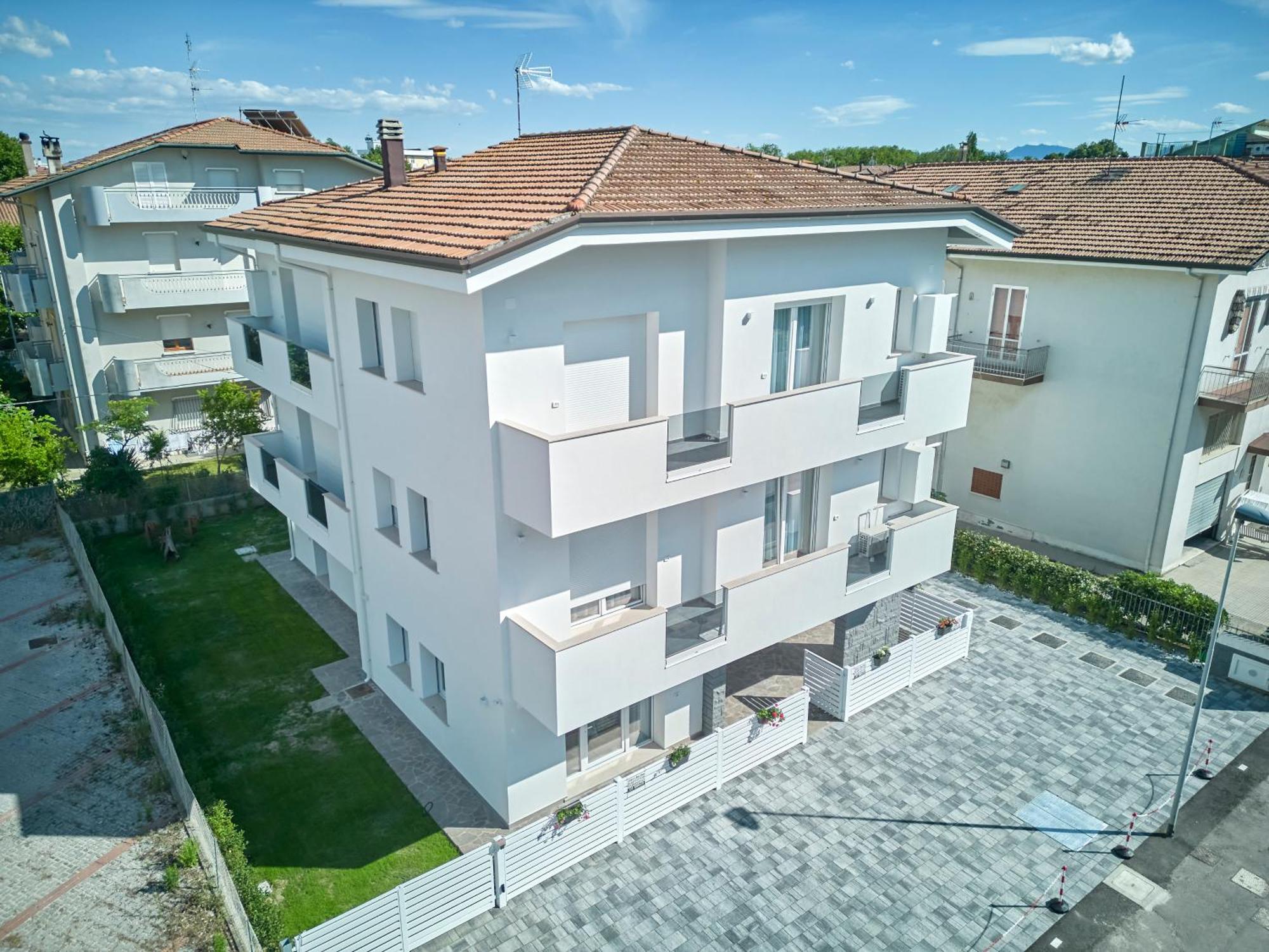 Villa Borghesi Suites Fronte Mare Rimini Exterior foto